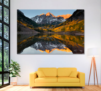 Beautiful Maroon Bells Peak and Maroon Lake in Autumn Aspen Colorado Canvas Print ArtLexy 1 Panel 24"x16" inches 