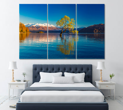 Lonely Tree in Lake Wanaka New Zealand Canvas Print ArtLexy 3 Panels 36"x24" inches 