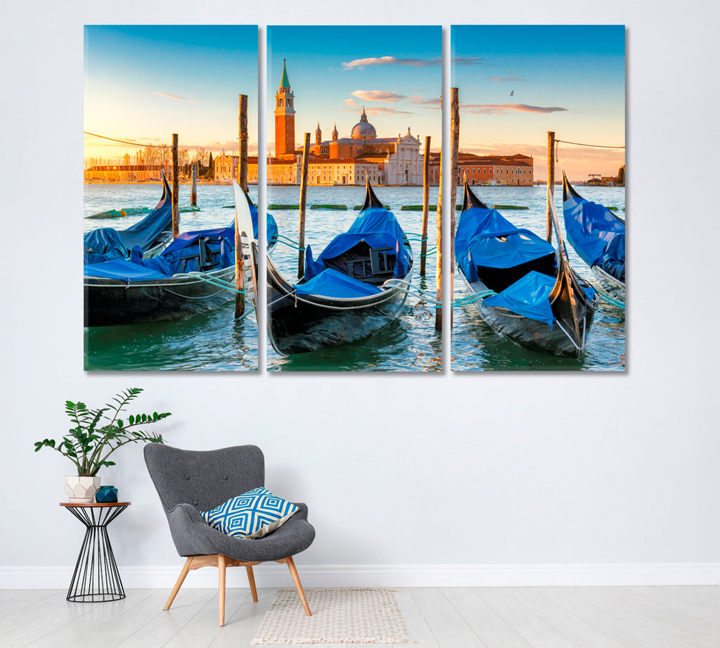Gondola on Grand Canal Venice Italy Canvas Print ArtLexy 3 Panels 36"x24" inches 