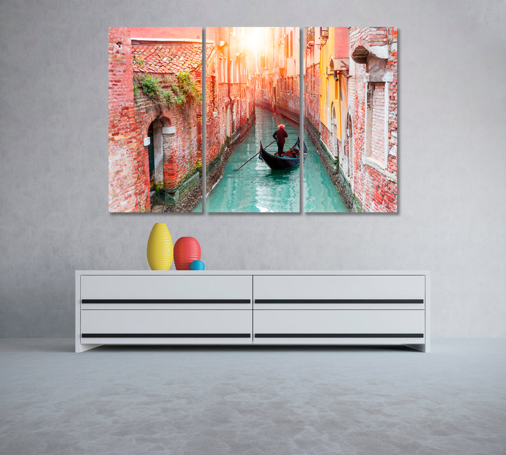 Gondolier in Gondola Grand Canal Venice Italy Canvas Print ArtLexy 3 Panels 36"x24" inches 