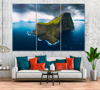 Kalsoy Island Faroe Islands Canvas Print ArtLexy 3 Panels 36"x24" inches 