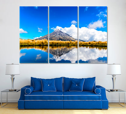 Mount Taranaki New Zealand Canvas Print ArtLexy 3 Panels 36"x24" inches 