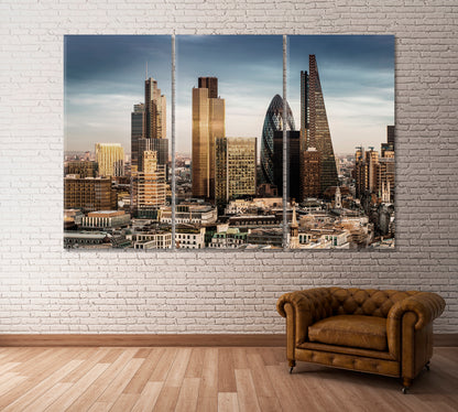 London Central Business District England Canvas Print ArtLexy 3 Panels 36"x24" inches 