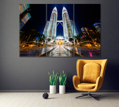 Petronas Towers Kuala Lumpur Canvas Print ArtLexy 3 Panels 36"x24" inches 