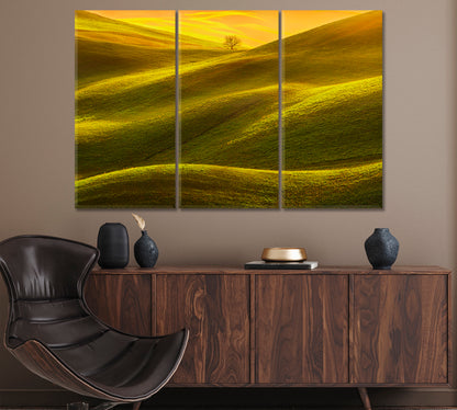 Tuscany Rolling Hills Canvas Print ArtLexy 3 Panels 36"x24" inches 