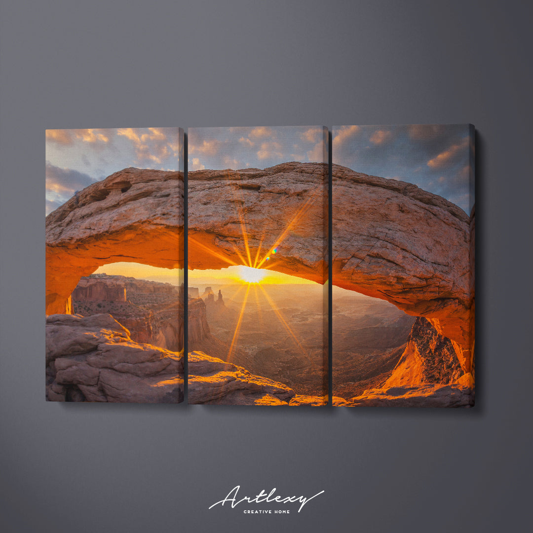 Mesa Arch at Sunrise in Canyonlands National Park Utah USA Canvas Print ArtLexy   