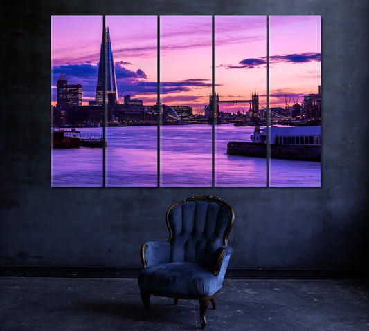London Cityscape during Purple Sunset Canvas Print ArtLexy 5 Panels 36"x24" inches 