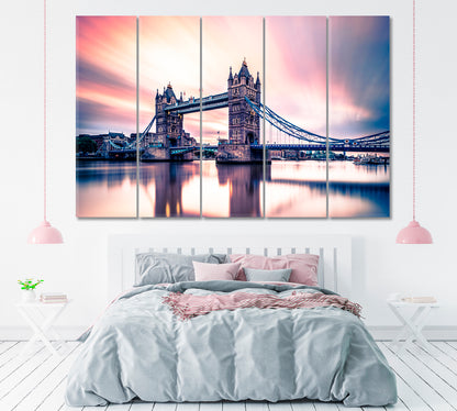 Thames River and London Tower Bridge Canvas Print ArtLexy 5 Panels 36"x24" inches 