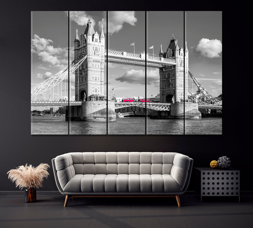 Tower Bridge with Red Bus London Canvas Print ArtLexy 5 Panels 36"x24" inches 