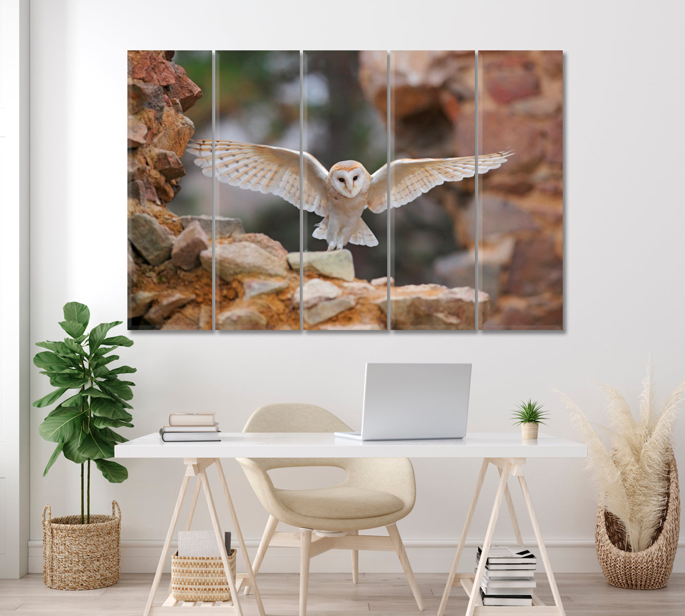Barn Owl Tyto Alba United Kingdom Canvas Print ArtLexy 5 Panels 36"x24" inches 