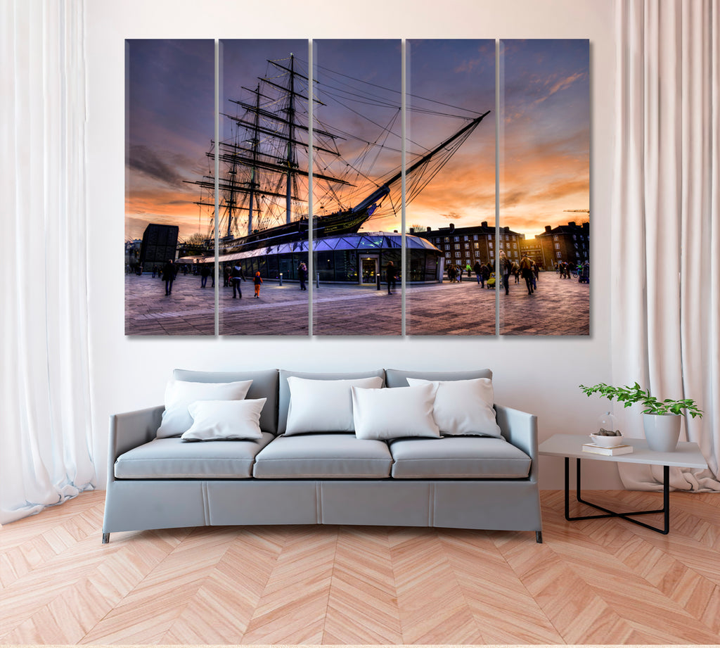 Ship Museum Cutty Sark Greenwich Canvas Print ArtLexy 5 Panels 36"x24" inches 