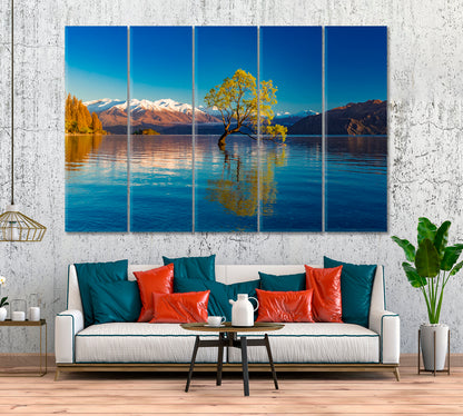 Lonely Tree in Lake Wanaka New Zealand Canvas Print ArtLexy 5 Panels 36"x24" inches 