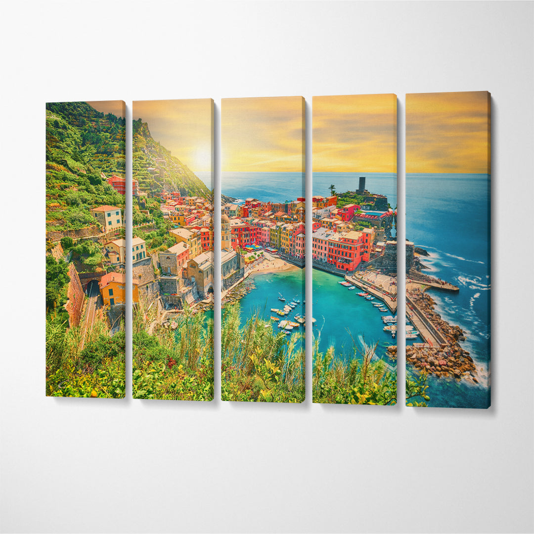Vernazza Cities Cinque Terre Italy Canvas Print ArtLexy 5 Panels 36"x24" inches 