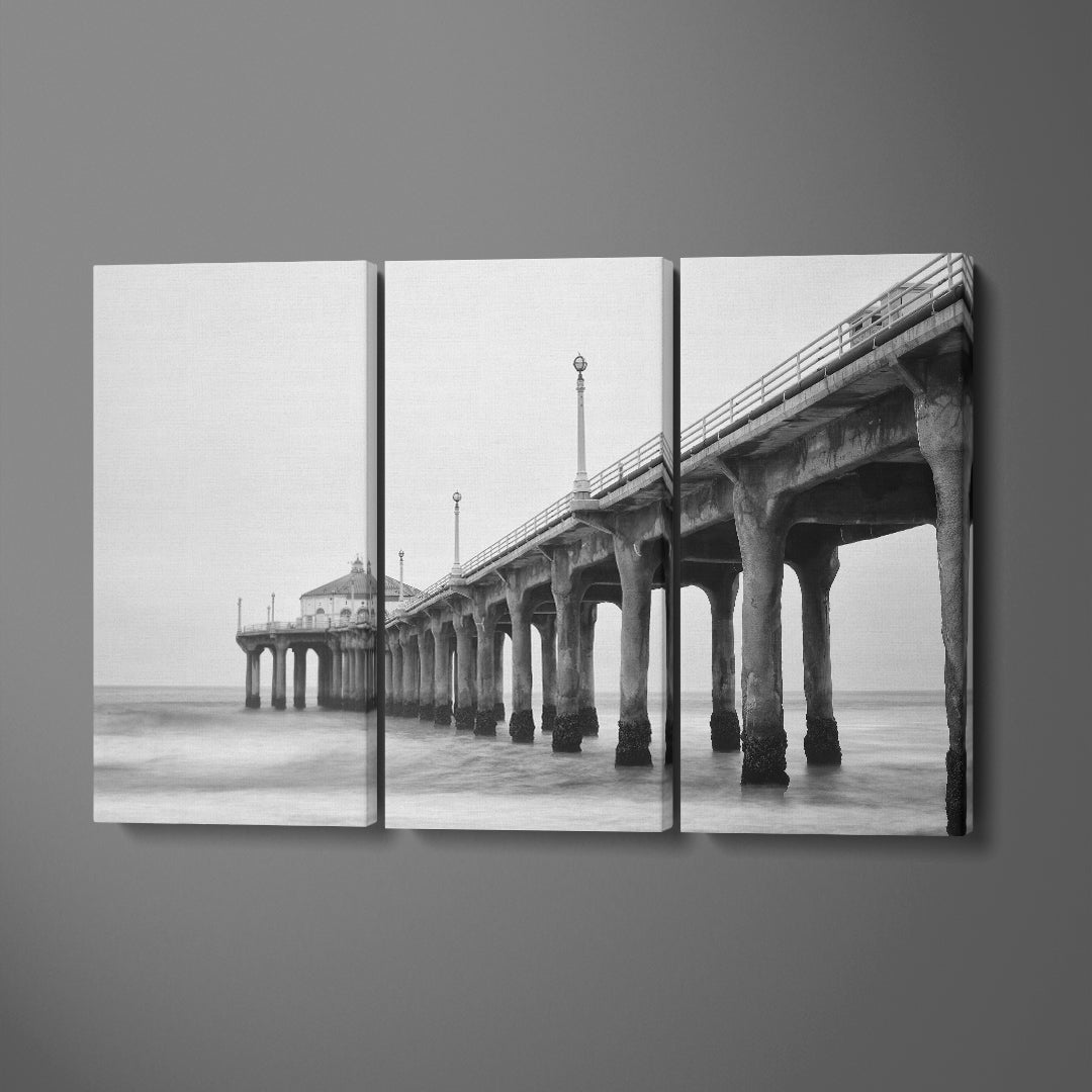 Manhattan Beach Pier in Black and White Canvas Print ArtLexy 3 Panels 36"x24" inches 