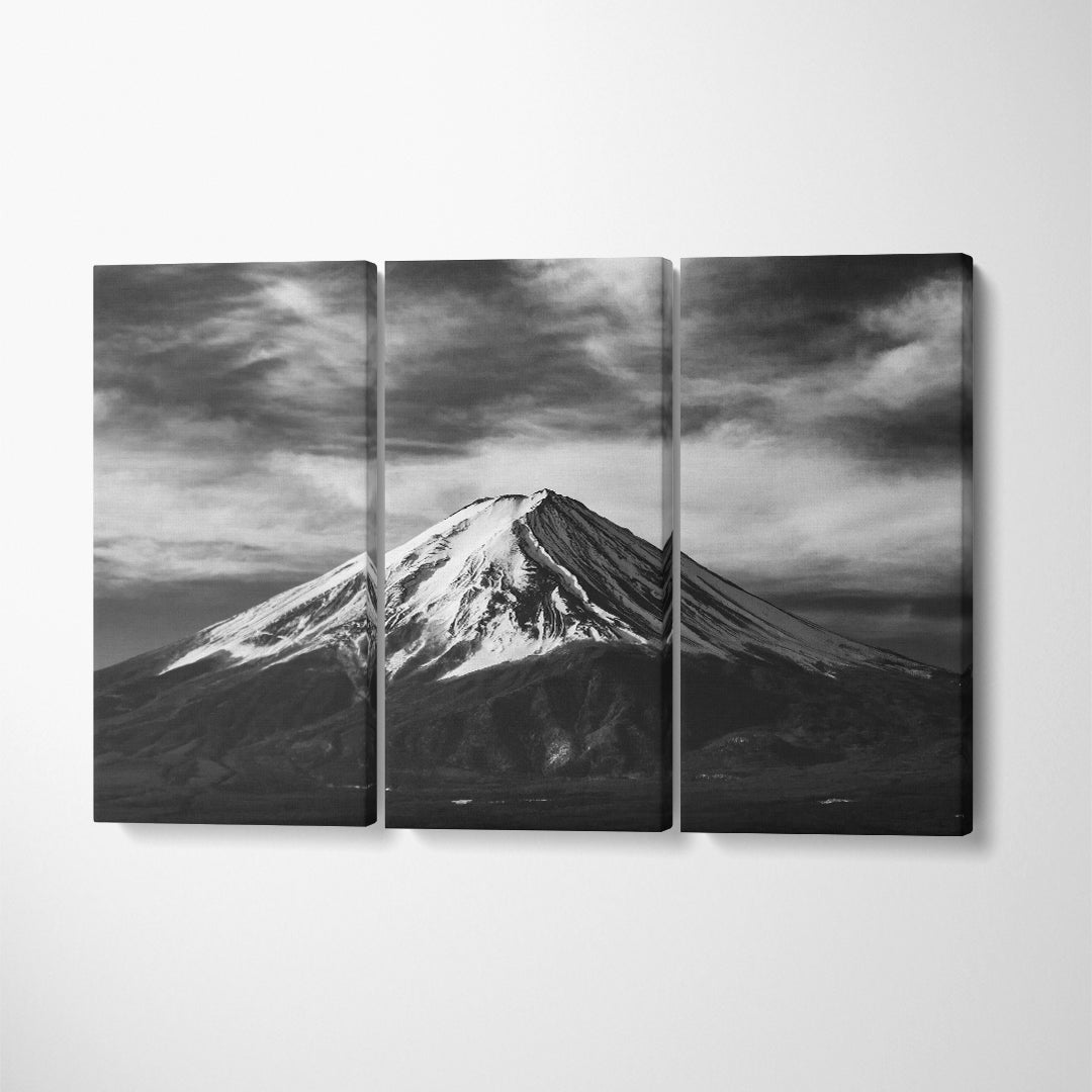 Mount Fuji Black And White Japan Canvas Print ArtLexy 3 Panels 36"x24" inches 