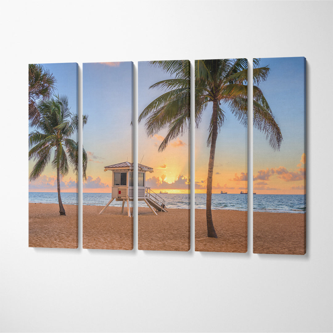 Lifeguard Tower on Beach Florida USA Canvas Print ArtLexy 5 Panels 36"x24" inches 