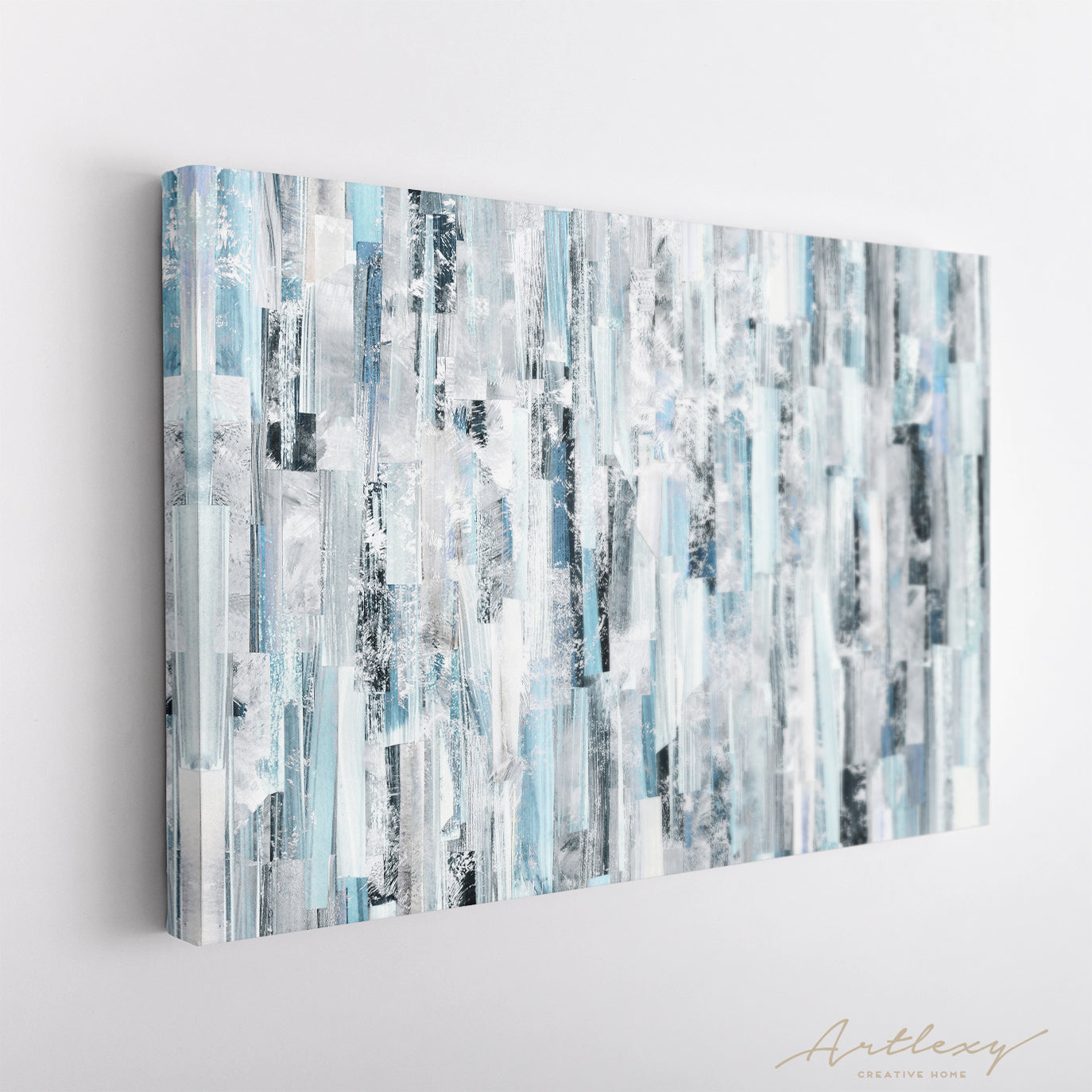 Abstract White and Blue Geometric Pattern – ArtLexy