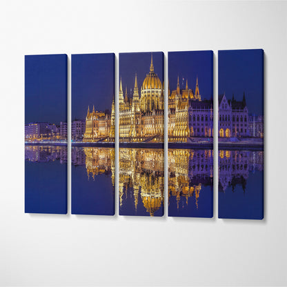 Famous Parliament Building of Budapest at Night Canvas Print ArtLexy 5 Panels 36"x24" inches 